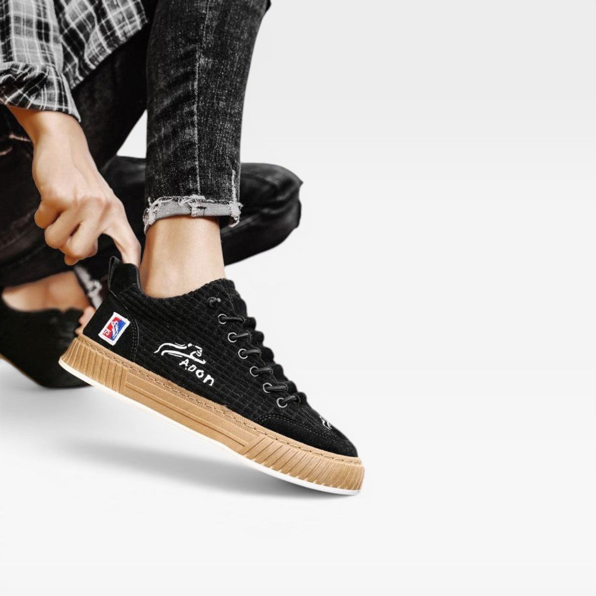 Lage sneakers met veters en geribbelde bovenkant voor heren