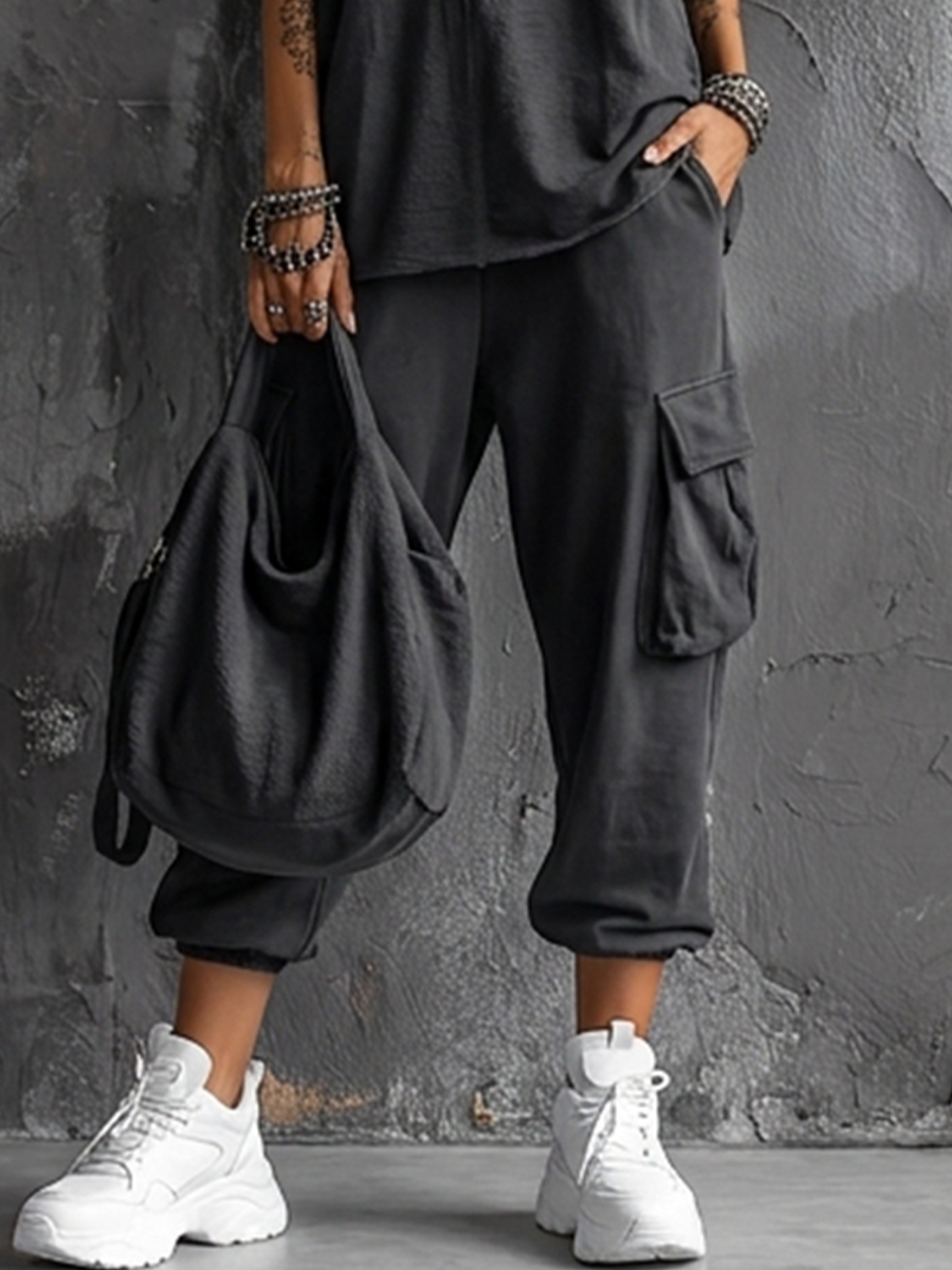 Mouwloze tweedelige set met cargo joggingbroek voor dames