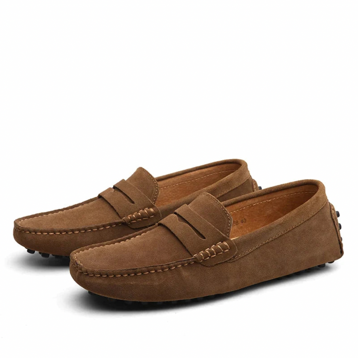 Instap penny loafers voor heren met mocassinstiksel en noppenzool