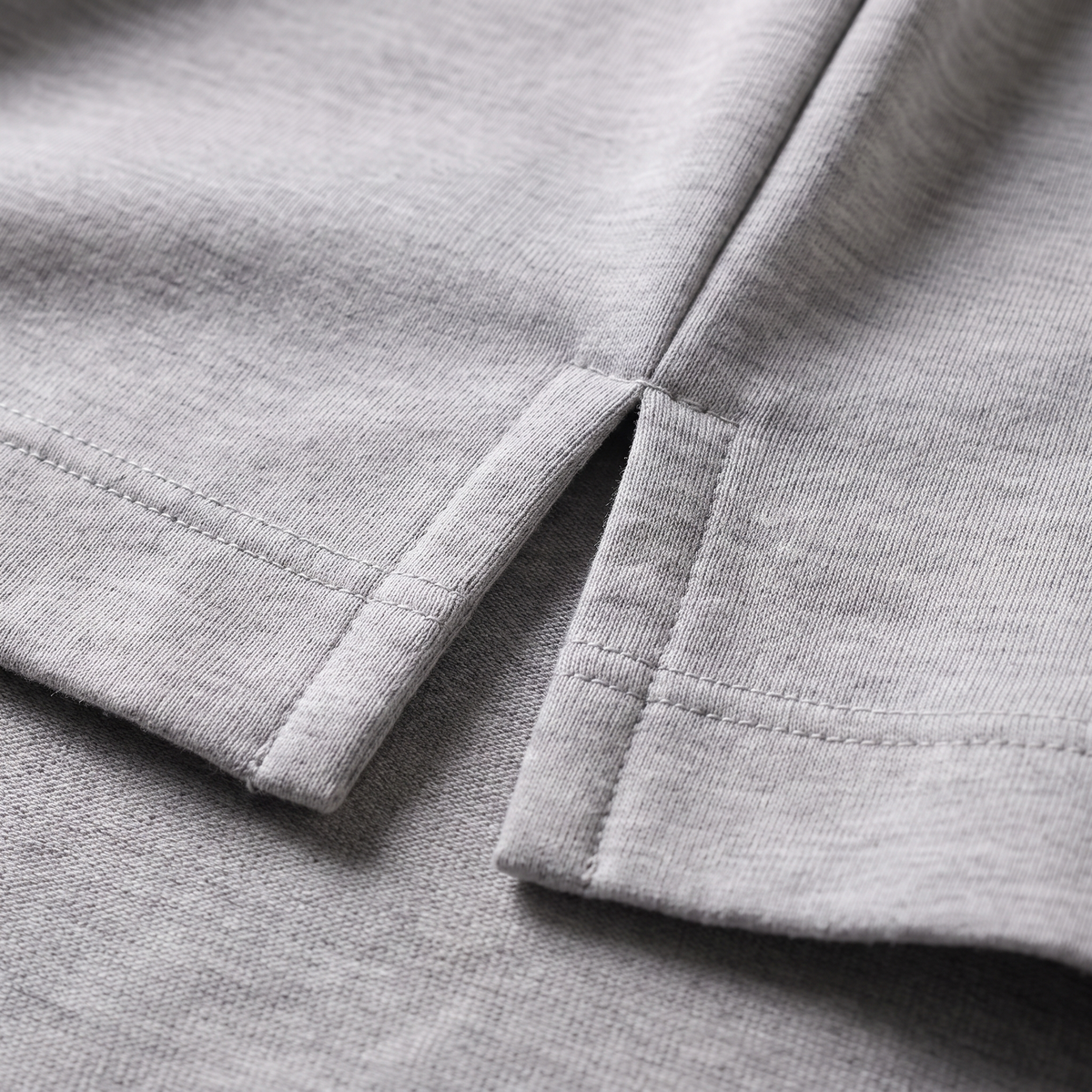 Oversized hoodie dames met korte mouwen en asymmetrische zoom