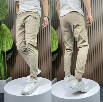 Slim fit cargobroek heren met tapstoelopende pijp en boord