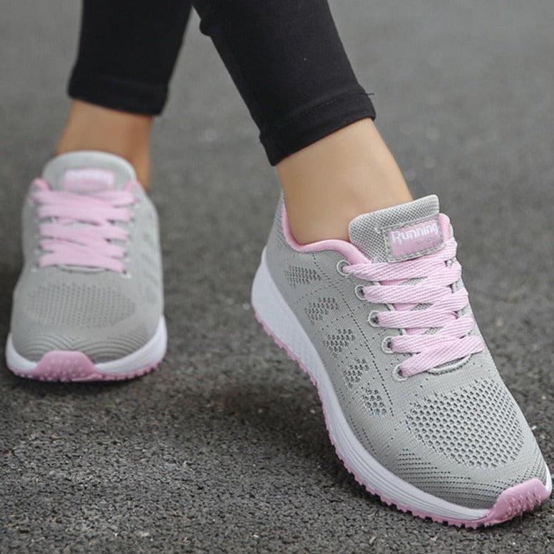 Dames wandelschoenen met voetboogondersteuning en veters