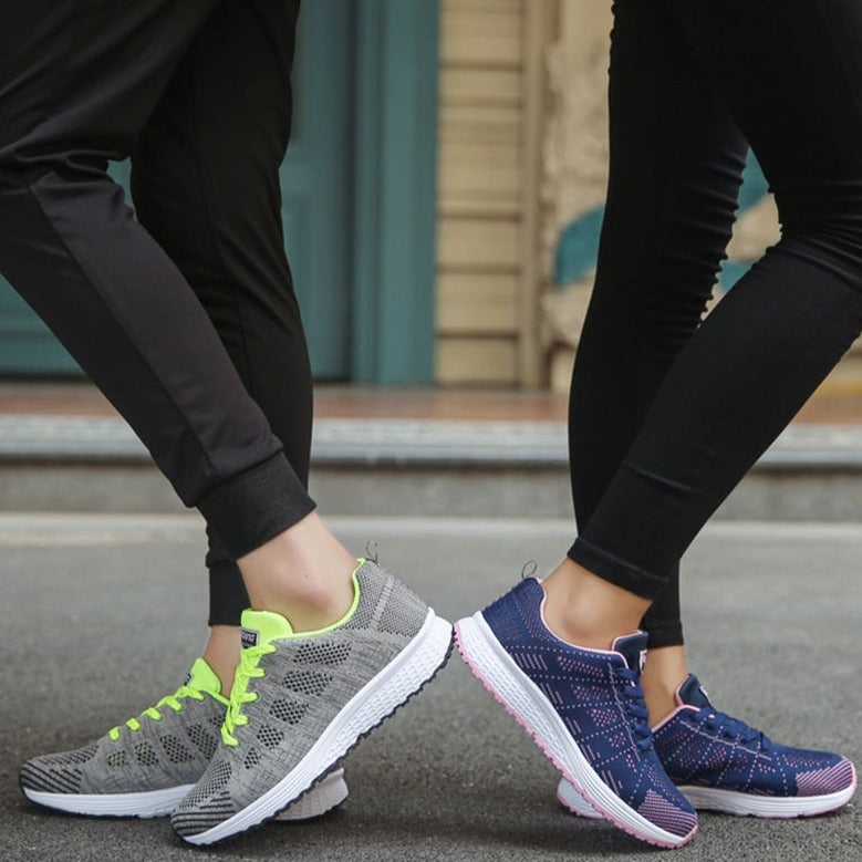 Dames wandelschoenen met voetboogondersteuning en veters