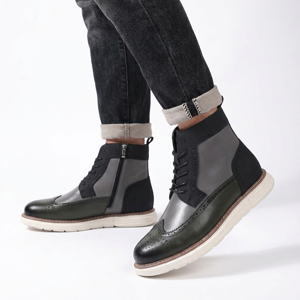 Enkelhoge brogue veterboots voor heren met zijrits en sneakerzool