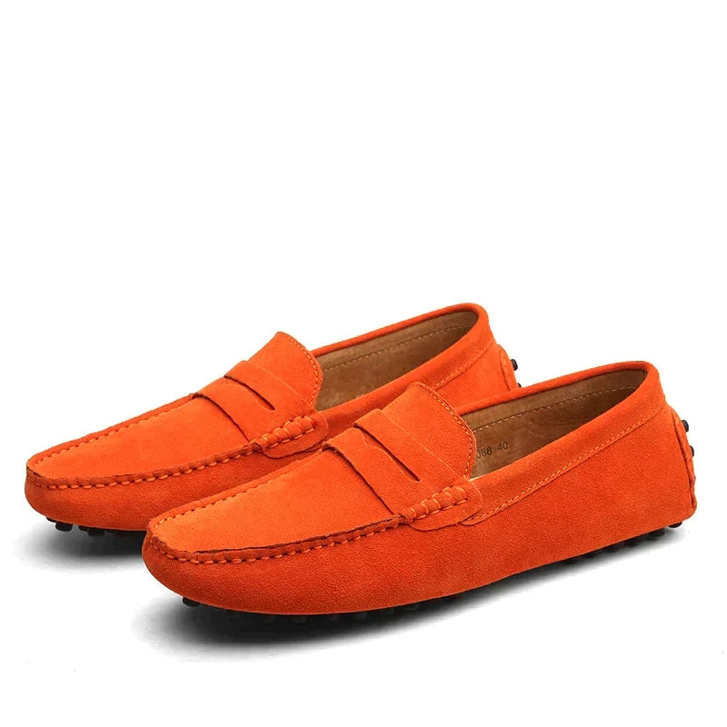 Instap penny loafers voor heren met mocassinstiksel en noppenzool