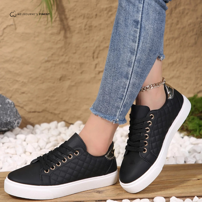Gewatteerde sneakers dames met vetersluiting en platformzool
