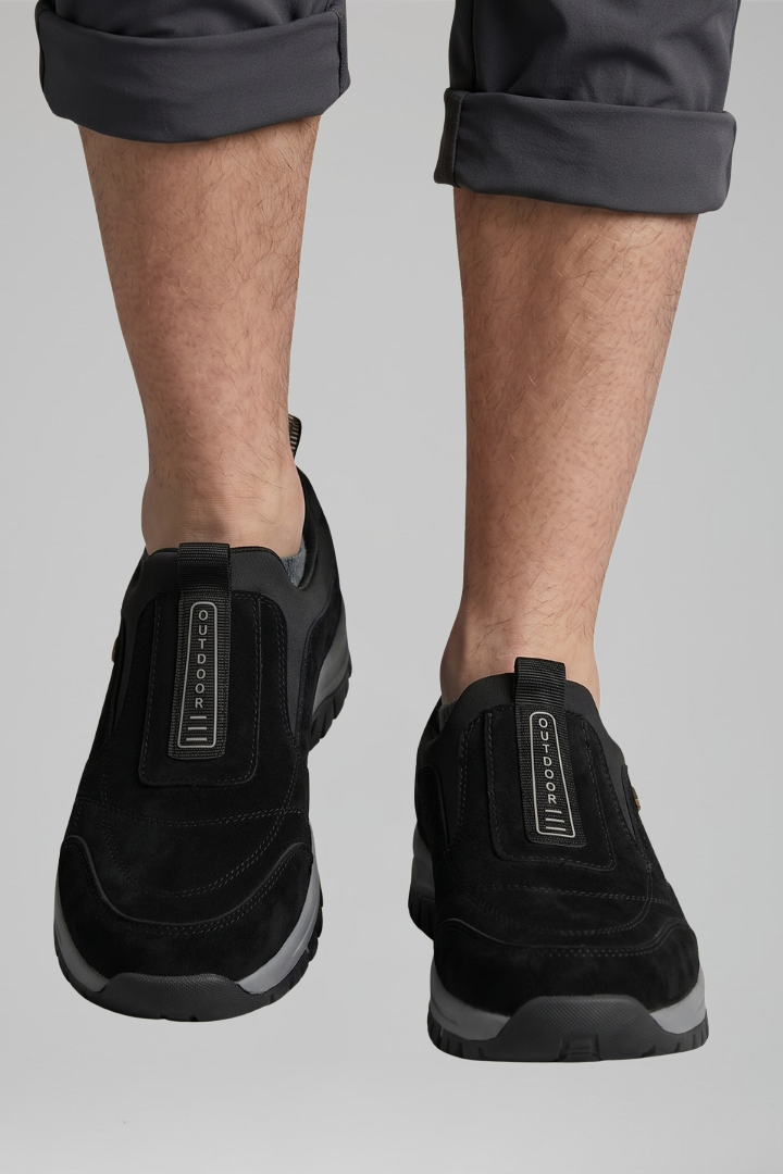 Instap wandelschoenen heren met profielzool en treklussen