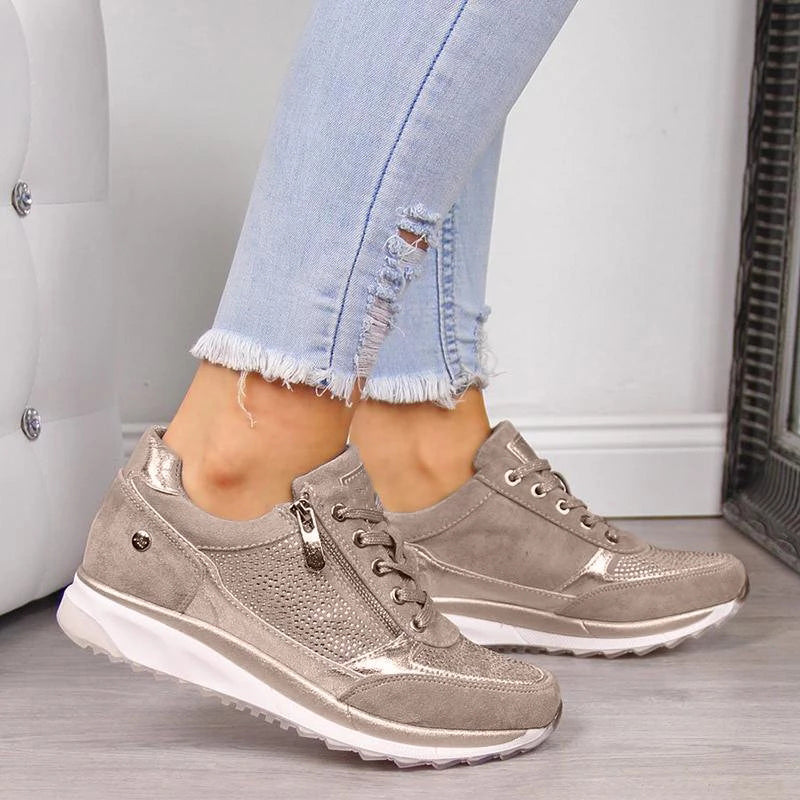 Sneakers met rits en plateauzool voor dames met vetersluiting