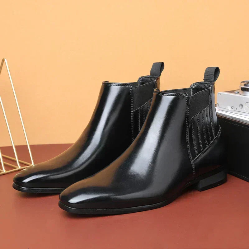 Chelsea boots heren met spitse neus en elastische zijpanelen