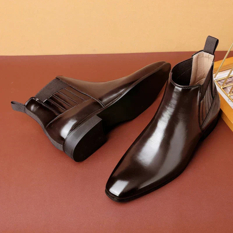 Chelsea boots heren met spitse neus en elastische zijpanelen