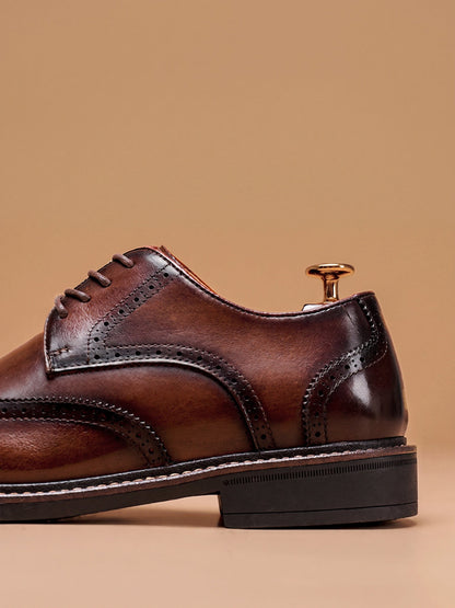 Geklede veterschoenen met brogue details voor heren, derby model