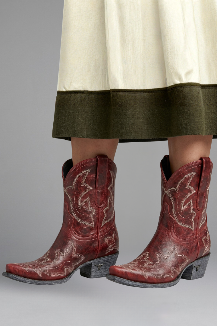 Geborduurde cowboylaarzen dames met spitse neus en blokhak
