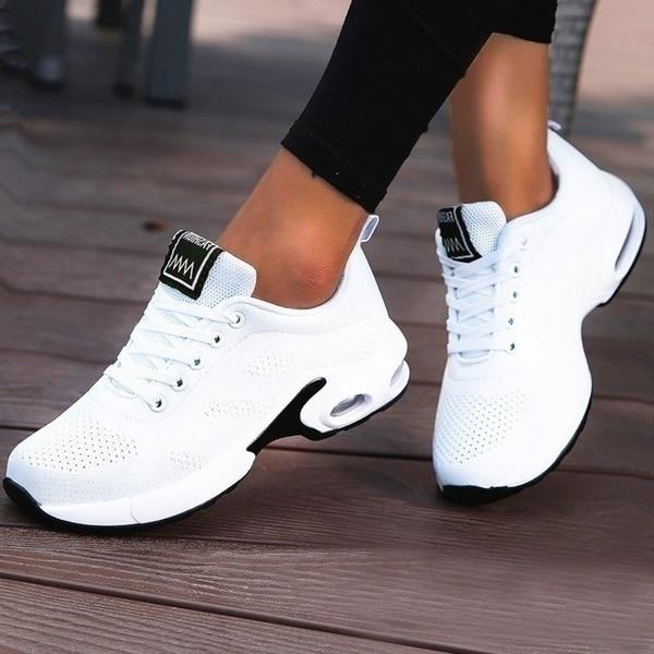 Sportschoenen dames met veters en luchtkussen zool