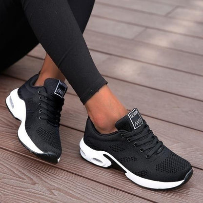 Sportschoenen dames met veters en luchtkussen zool