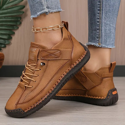 Lage sneakers dames met klittenbandsluiting en brede pasvorm