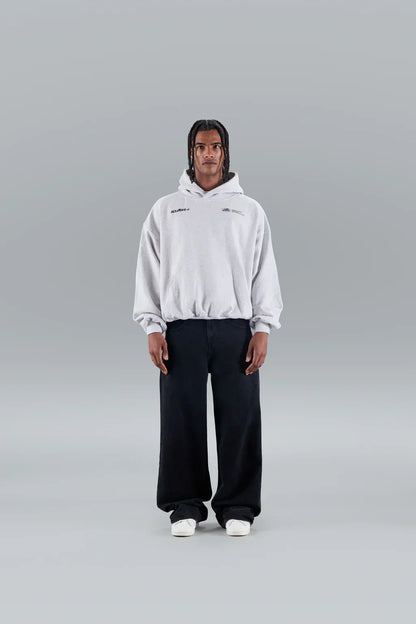 "Comfortabele, stijlvolle vrouwenhoodie in blauw, bordeauxroze; symbool van zelfliefde, ontspannen pasvorm, minimalistisch de