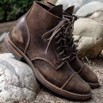Cap toe veterboots heren met randgenaaide zool en blokhak
