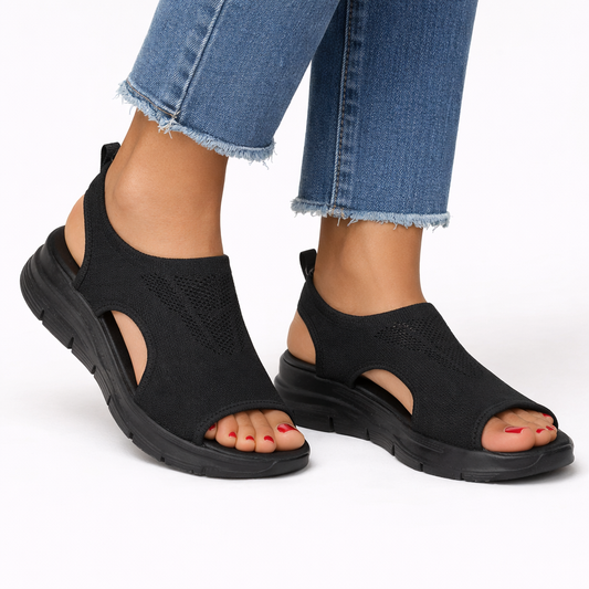 Instap sandalen dames met open neus, sleehak en voorgevormd voetbed